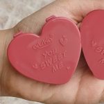 رژگونه آرت اسکین مدل قلب 1