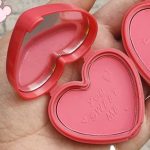 رژگونه آرت اسکین مدل قلب 4
